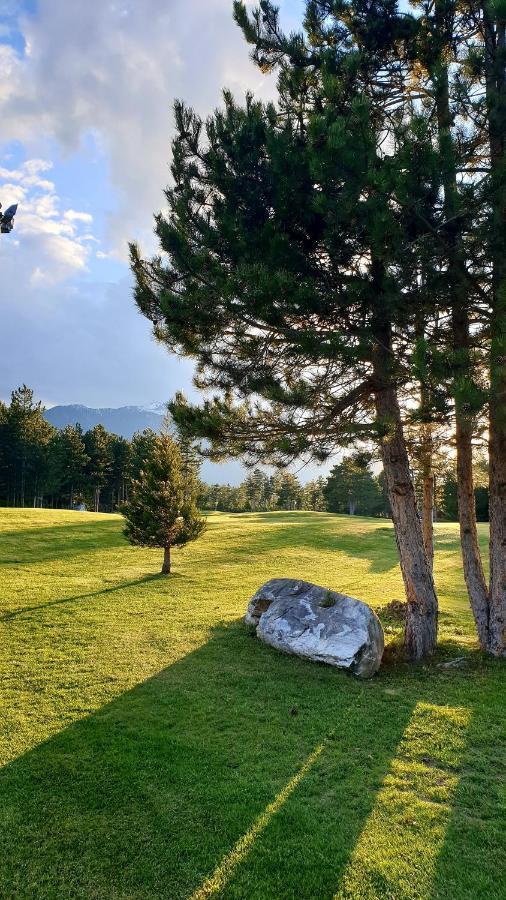 Villa Four Seasons Razlog Exterior foto